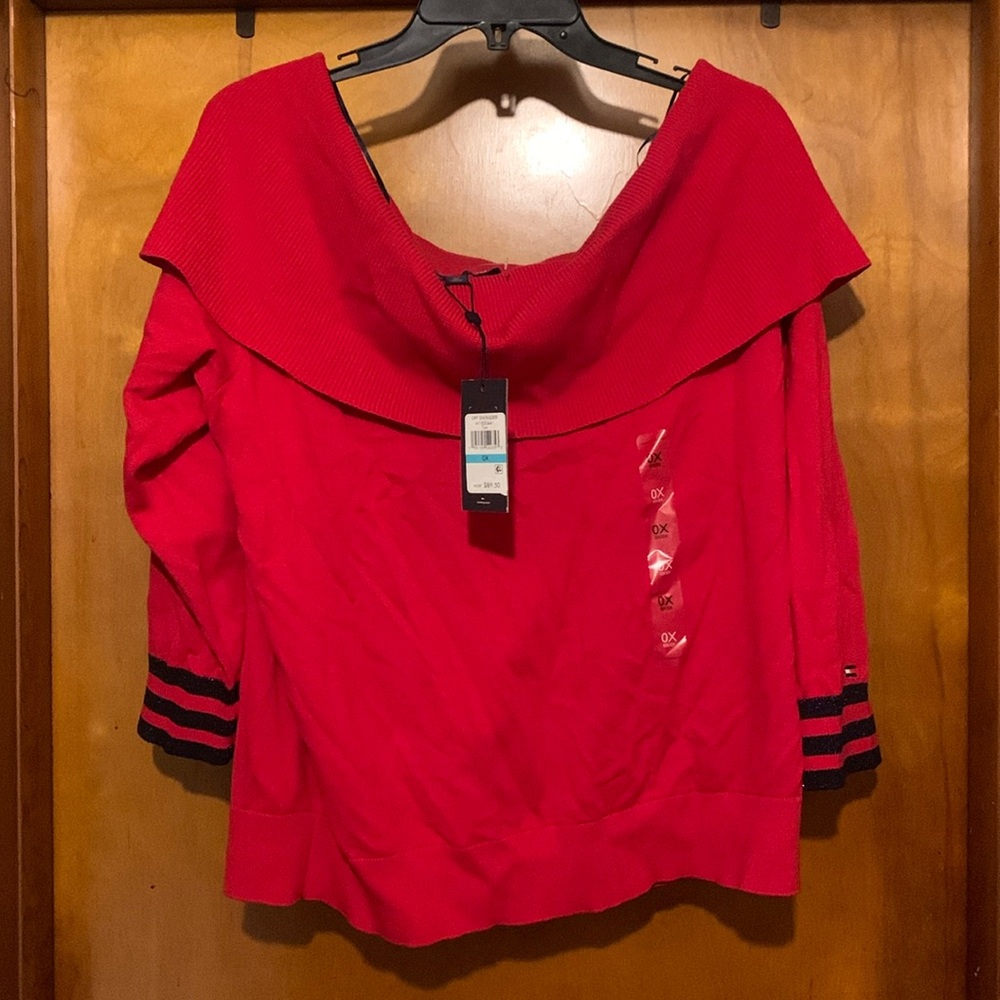 NWT Tommy Hilfiger Size 0XL Red Off Shoulder Top